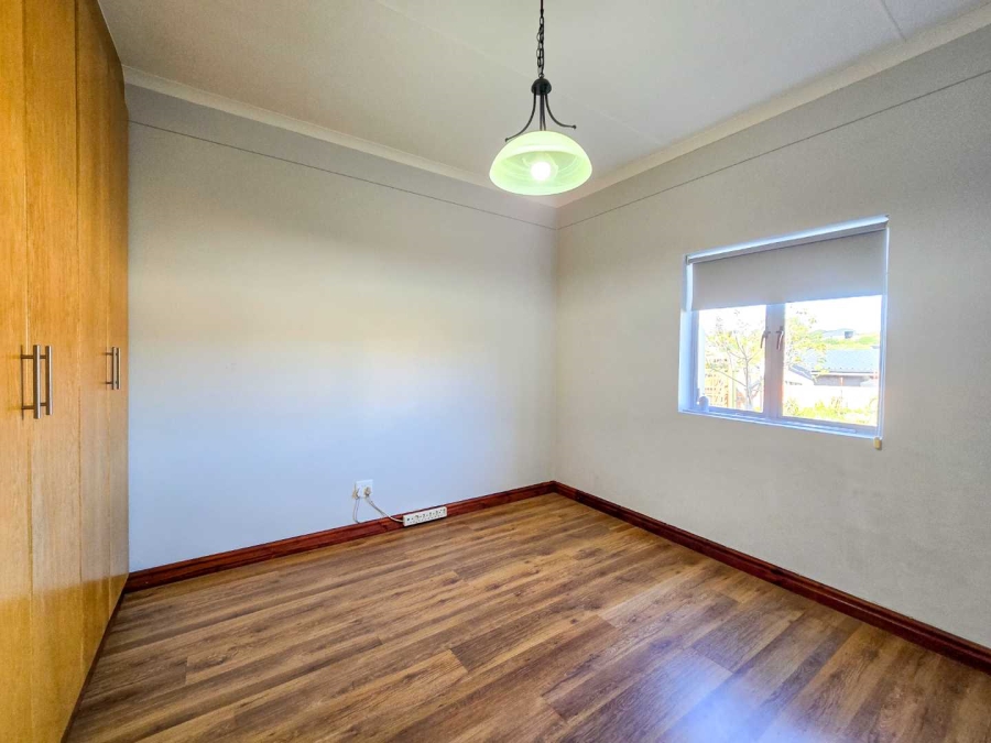 3 Bedroom Property for Sale in Stilbaai Wes Western Cape